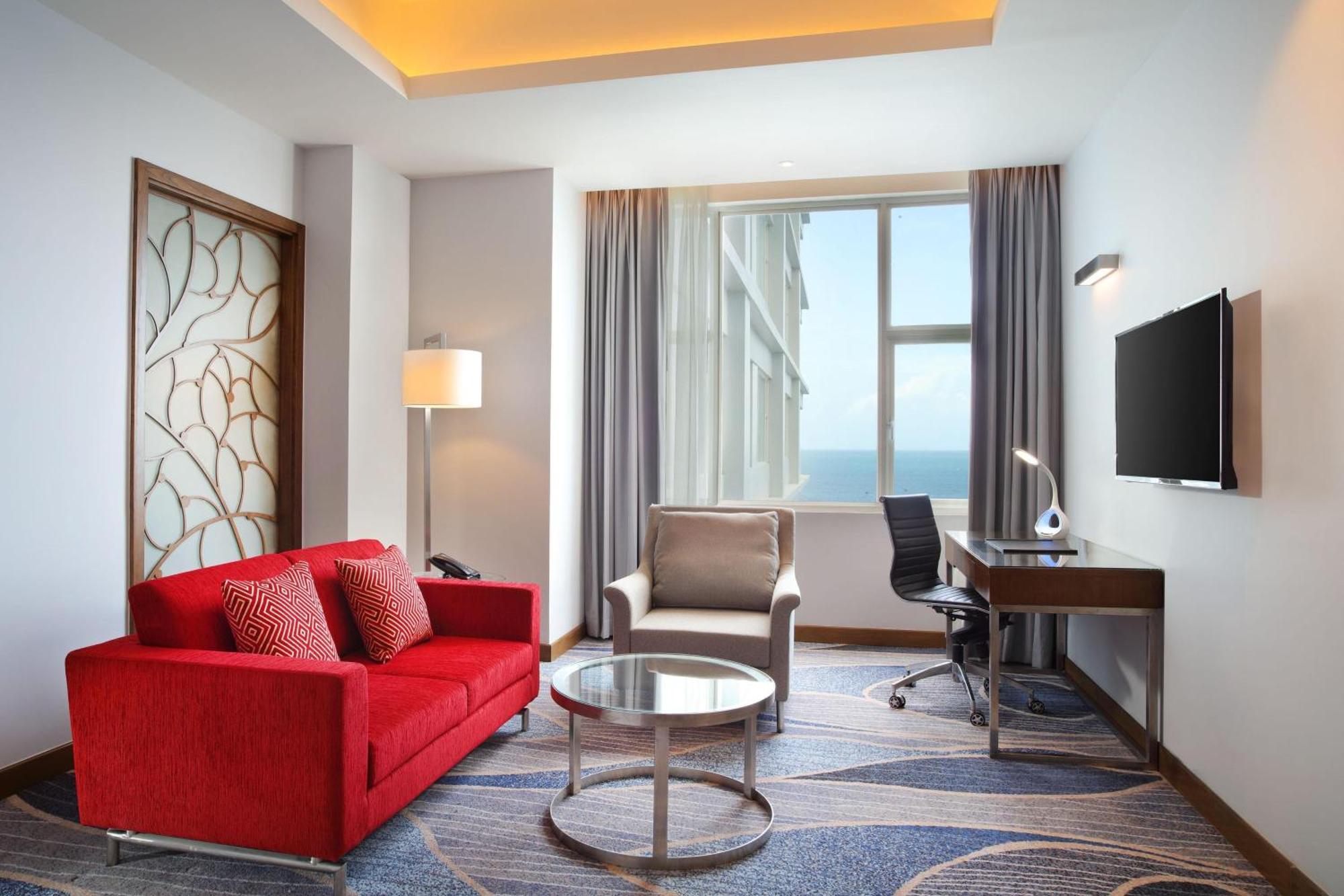 Four Points By Sheraton Manado Eksteriør billede