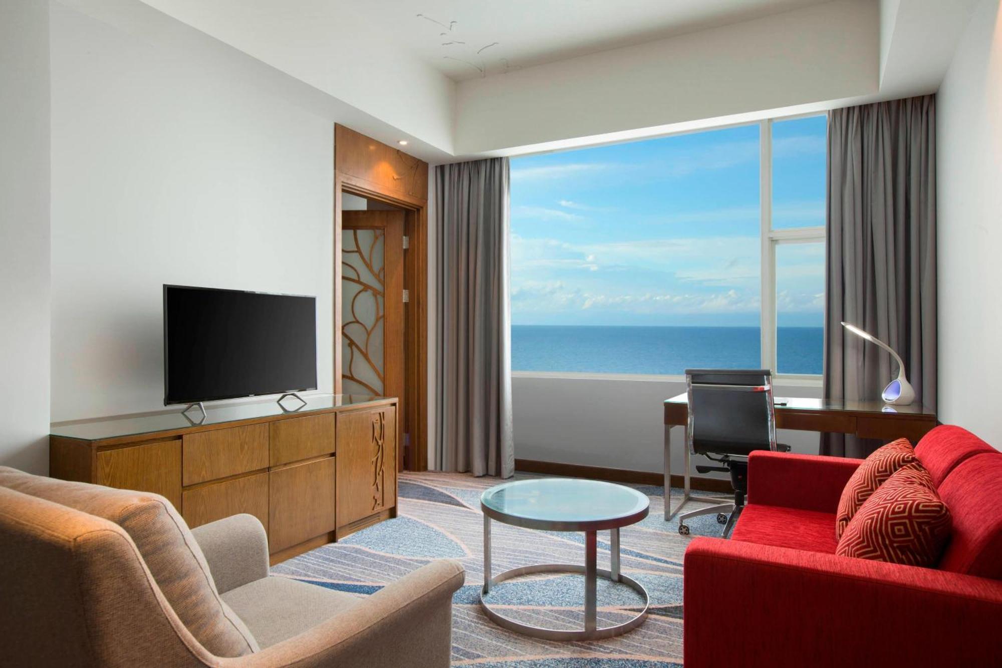 Four Points By Sheraton Manado Eksteriør billede
