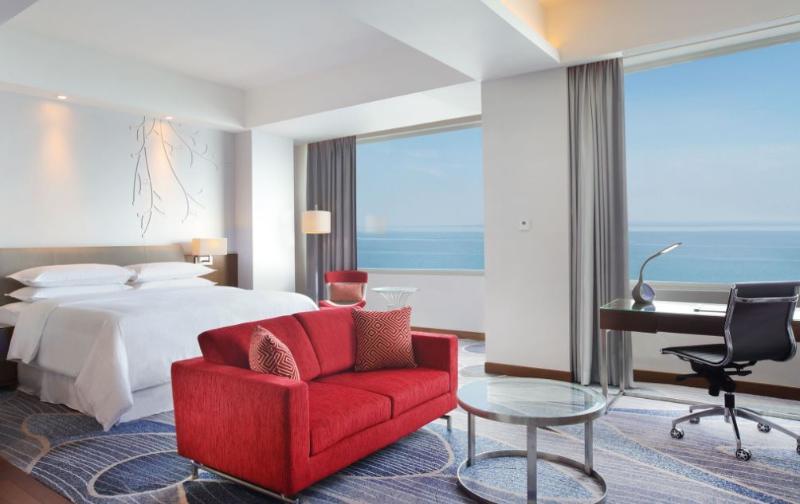 Four Points By Sheraton Manado Eksteriør billede